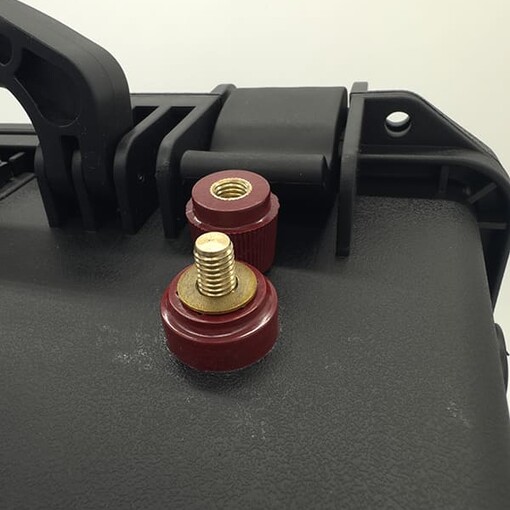 Аккумулятор тяговый LiFePo4 24V 67Ah в кейсе с преобразователем напряжения на 12в и прикуривателем/USB выходом