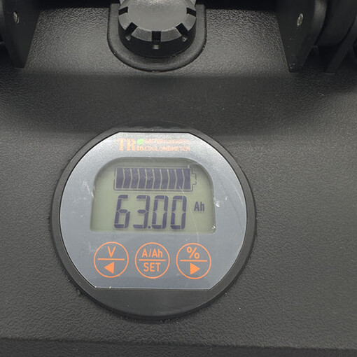 Аккумулятор тяговый LiFePo4 24V 67Ah в кейсе с преобразователем напряжения на 12в и прикуривателем/USB выходом